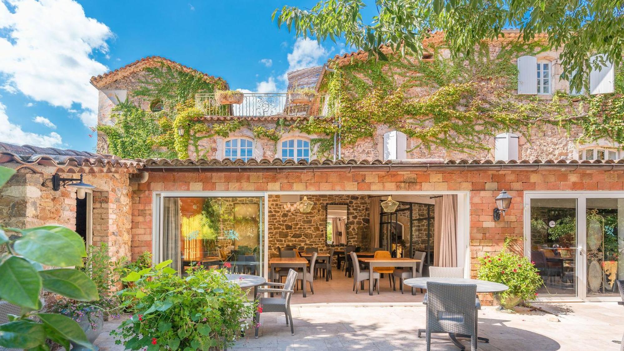 Logis Hotel Restaurant Le Pradinas Anduze Ngoại thất bức ảnh