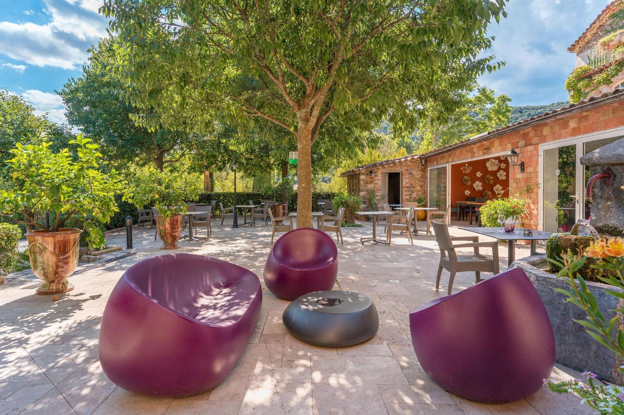 Logis Hotel Restaurant Le Pradinas Anduze Ngoại thất bức ảnh