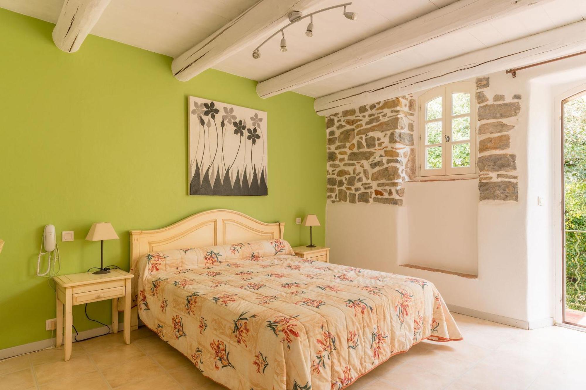 Logis Hotel Restaurant Le Pradinas Anduze Ngoại thất bức ảnh